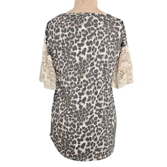 Leopard Top Women's Medium Animal Lace Sleeves Mob Wife Career Office Dainty - Picture 2 of 15